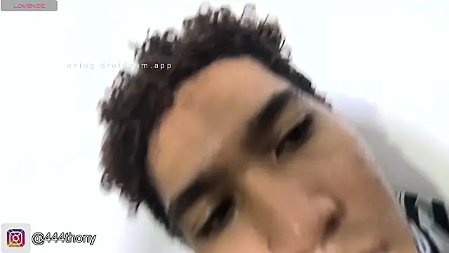 Thony444 live sex cam