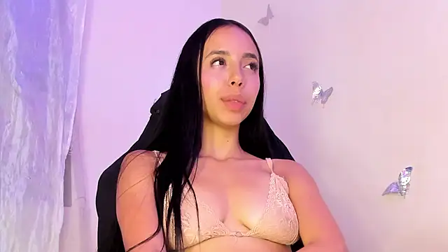 EvelynLuxx's cam snapshot