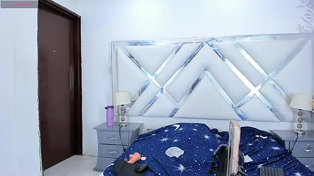 yaragarcia's cam snapshot