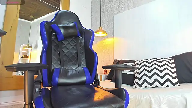 Dusan_Grey77's cam snapshot