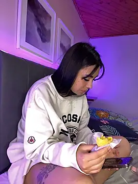 scarlett_pinkk1's cam snapshot