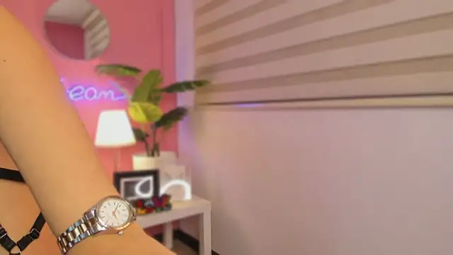 SoySaraa's cam snapshot