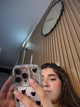 mia-rodrigues live sex cam