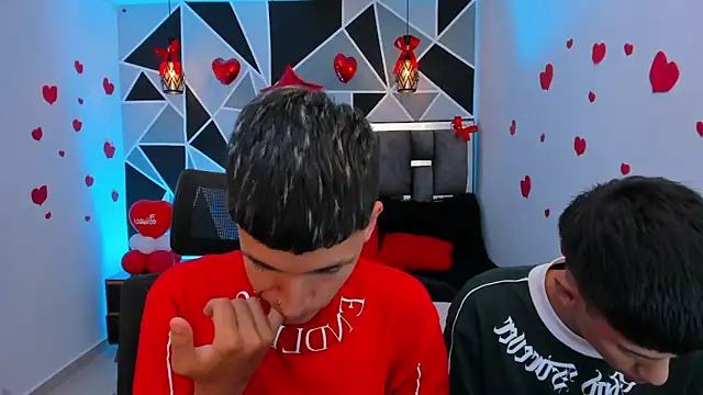 Juan_Nd_Steven's cam snapshot