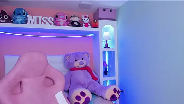 miss___megan's cam snapshot