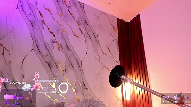 Mm0llylewis18's cam snapshot