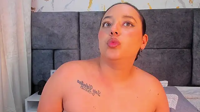 melanie_velle's cam snapshot