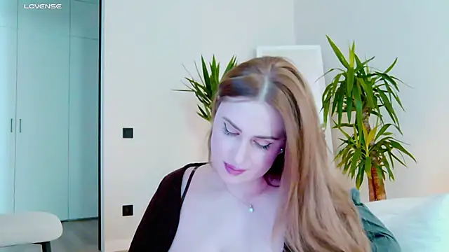 Miss_Magic_Eyes_ live sex cam