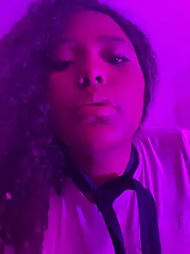 canelaa_sweet5's cam snapshot