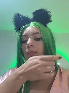 romanovanita's cam snapshot