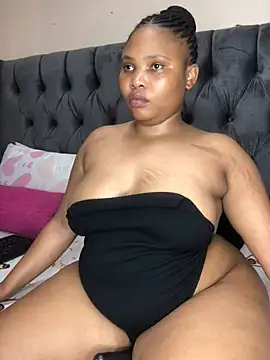 Anaelle24 live sex cam