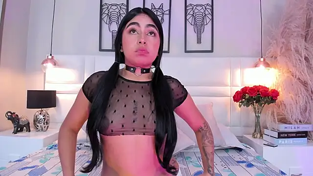 Mia_Bailey_'s cam snapshot