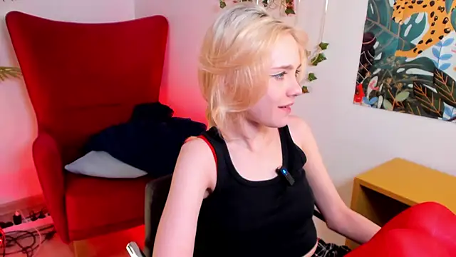 wow_angel's cam snapshot