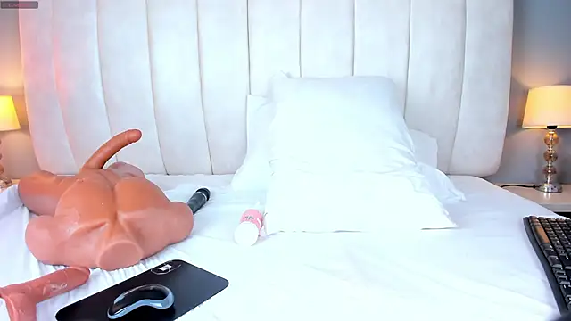 Sara_Vega_'s cam snapshot