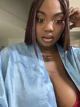 SarahBleer's cam snapshot