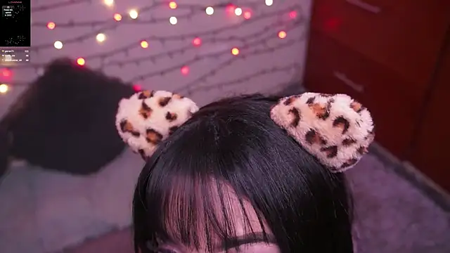 MaddisRock live sex cam