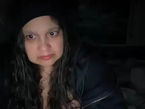 MelanieFawker live sex cam