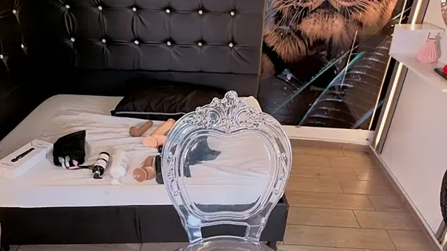 Bruja__Scarlata's cam snapshot