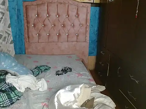 Carol_lil1's cam snapshot