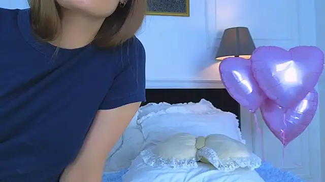 NicoleMarani live sex cam