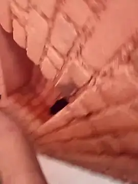 Hot_ree64's cam snapshot