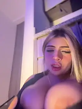 MiaWhitePink_ live sex cam