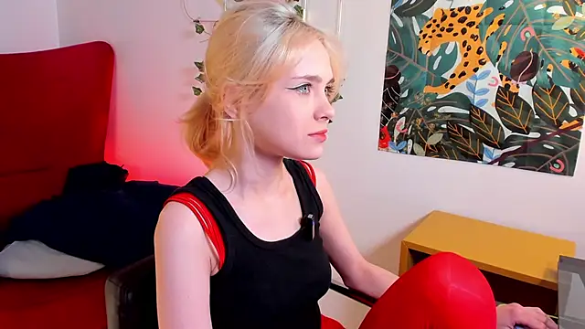 wow_angel's cam snapshot