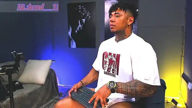 bradley_smith live sex cam