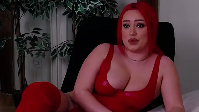 EmyHilton live sex cam