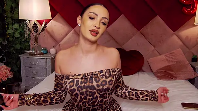 VictoriaLanes's cam snapshot