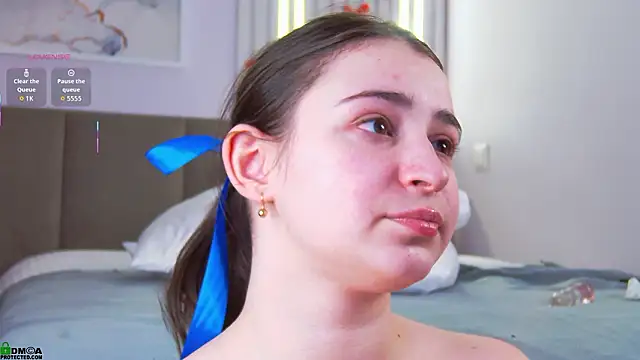 AnnaNoir live sex cam