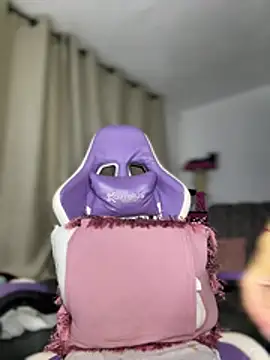 Miaa_love6969's cam snapshot