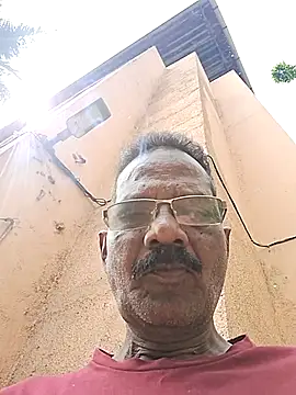 Maddymissile live sex cam