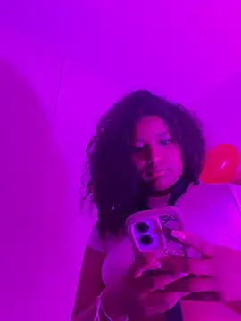 canelaa_sweet5's cam snapshot