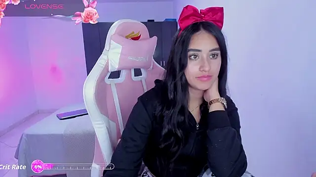 Tinylottie's cam snapshot