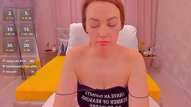 MalibuMiley's cam snapshot