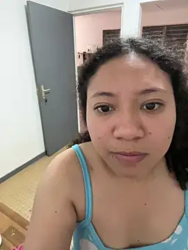 daphne_grande's cam snapshot