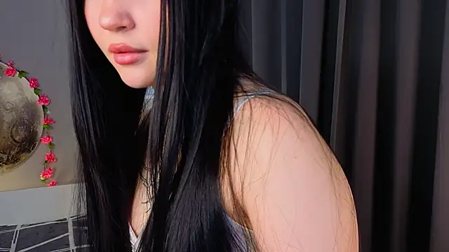 RoxannRunk's cam snapshot