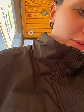 KishaMur's cam snapshot