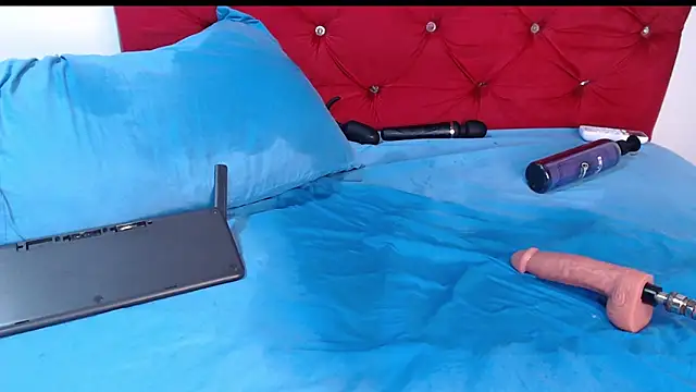 Evasummer1's cam snapshot