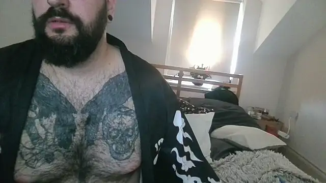 theBeardyViking live sex cam