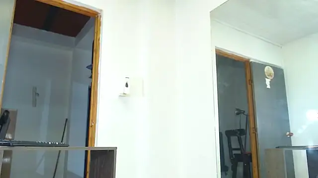 SWEETKAREN live sex cam