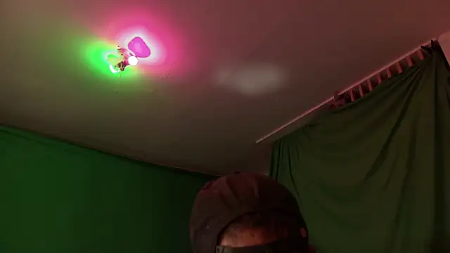 MasterDaddyCool's cam snapshot