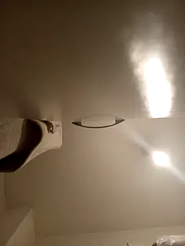 teekoine1's cam snapshot