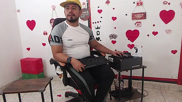 KalethBigDick's cam snapshot