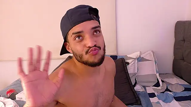 eross_chipre_'s cam snapshot