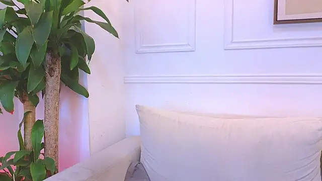 Naim_Bennetsex's cam snapshot