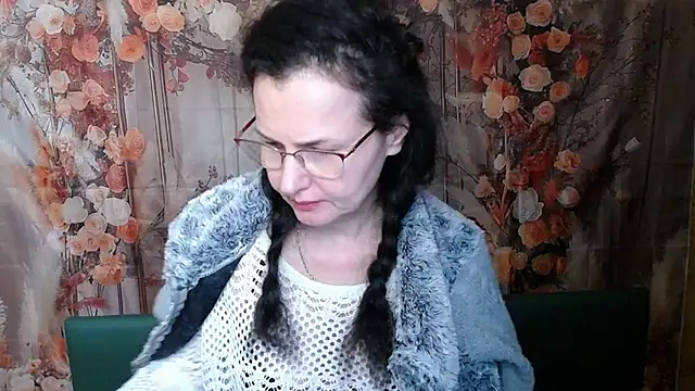 Miroslava_Happi's cam snapshot