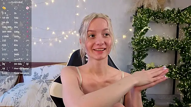 IdaValenti live sex cam