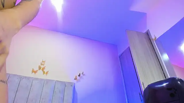 Emma_Hearts's cam snapshot